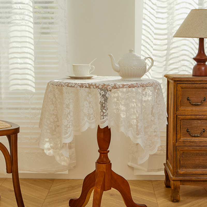 White lace tablecloth, vintage - Vintage Coffee Equipment avaliação e preço
